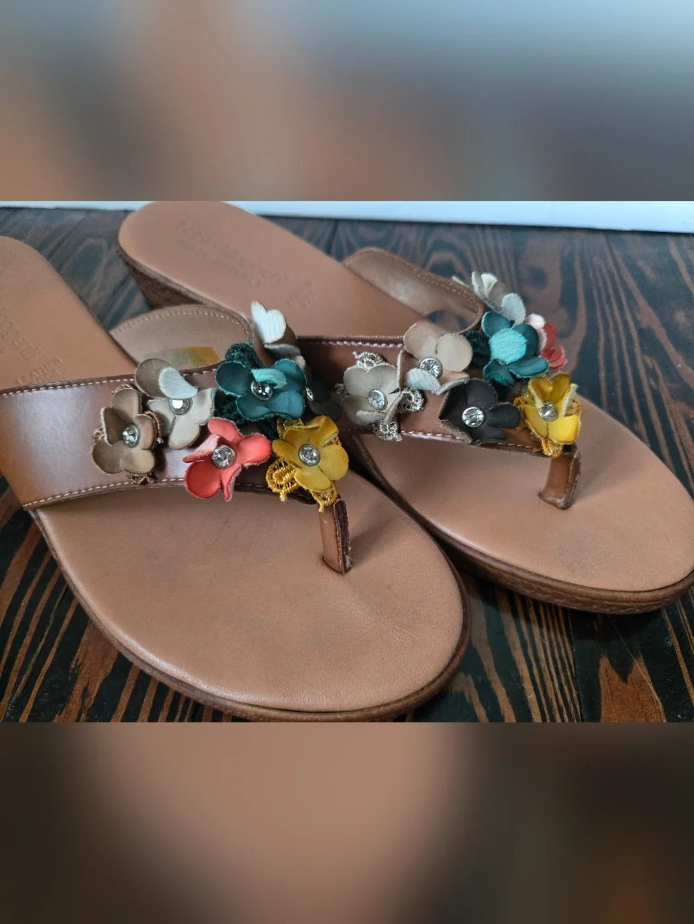 Fabio Maggenti Italy Floral Leather Wedge Thong Sandals Size 9.5 Brown 2